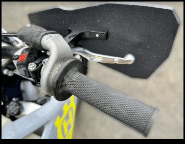 MOLECULE 6mm EXTREME FLAG ENDURO HANDGUARDS
