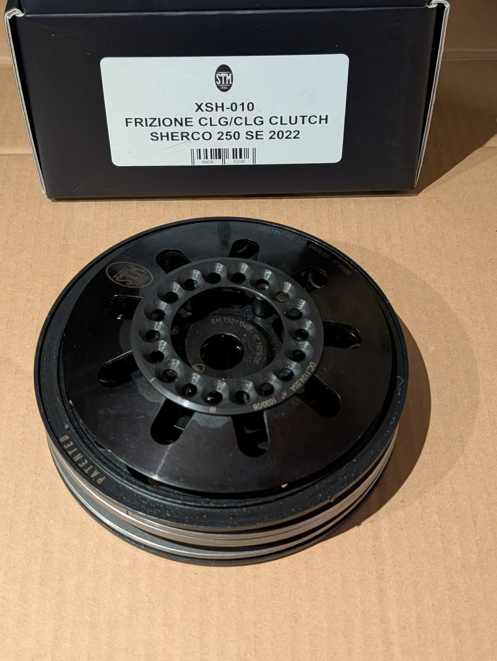 Reverse view of STM XSH-010 clutch