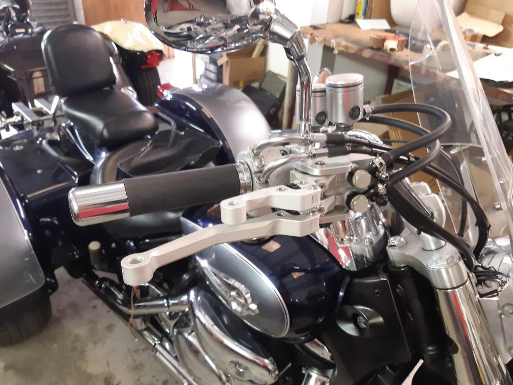 SUZUKIVOLUSIAINTRUDERBRAKE4