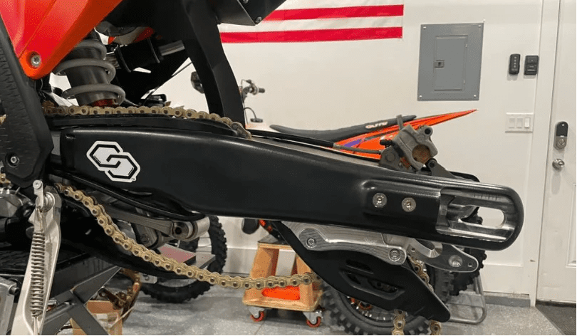 Swingarm_KHG24