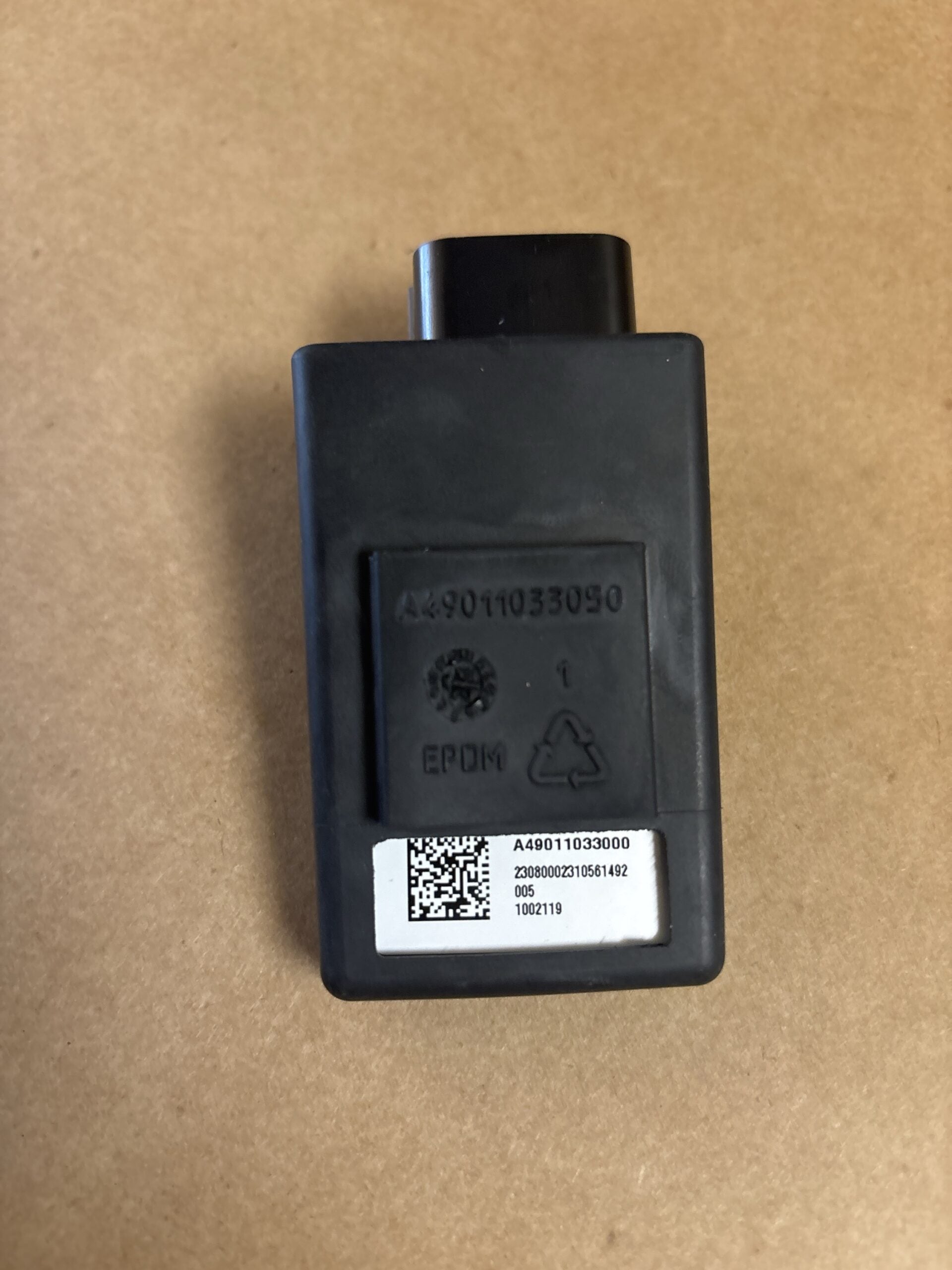 ddd3a352-9ea0-45d4-bf47-b94e5521593b-43872-00000edea8e406eb_file